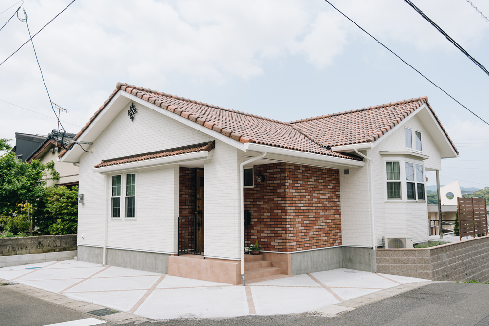絵本の世界を想起させる可愛らしいヨーロッパスタイルの住まい